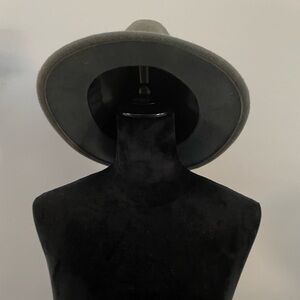 Mixed green soft cowgirl hat